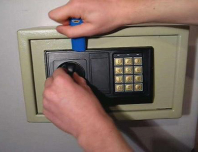 白塔24小时上门开锁公司